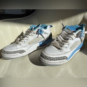 Nike Kids Jordan Spikeze Sneakers White and Blue